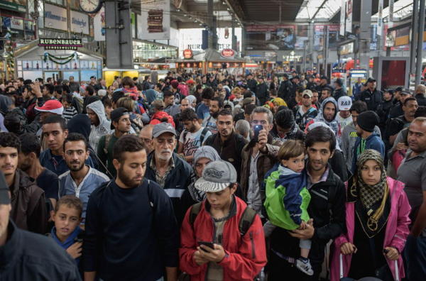 Islámico - 'La crisis migratoria puede llevar a Alemania a la Guerra Civil' - Página 9 Refugiados