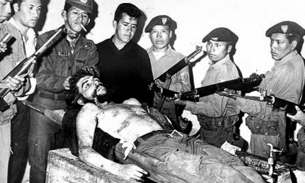 Ernesto Guevara muerto