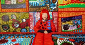 Adiós a Yayoi Kusama: la mujer que convirtió sus alucinaciones en infinito 15 photo 2026 08 28 00 00 50